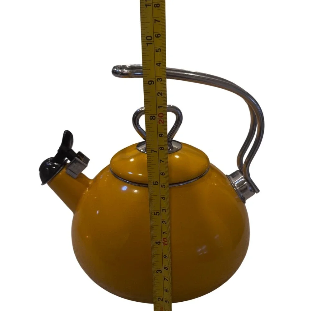 Mustard Yellow Enamel Whistling Tea Kettle Heart Knob Retro Stove Tea Pot EUC‎